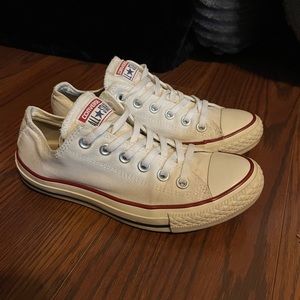 White Classic Converse